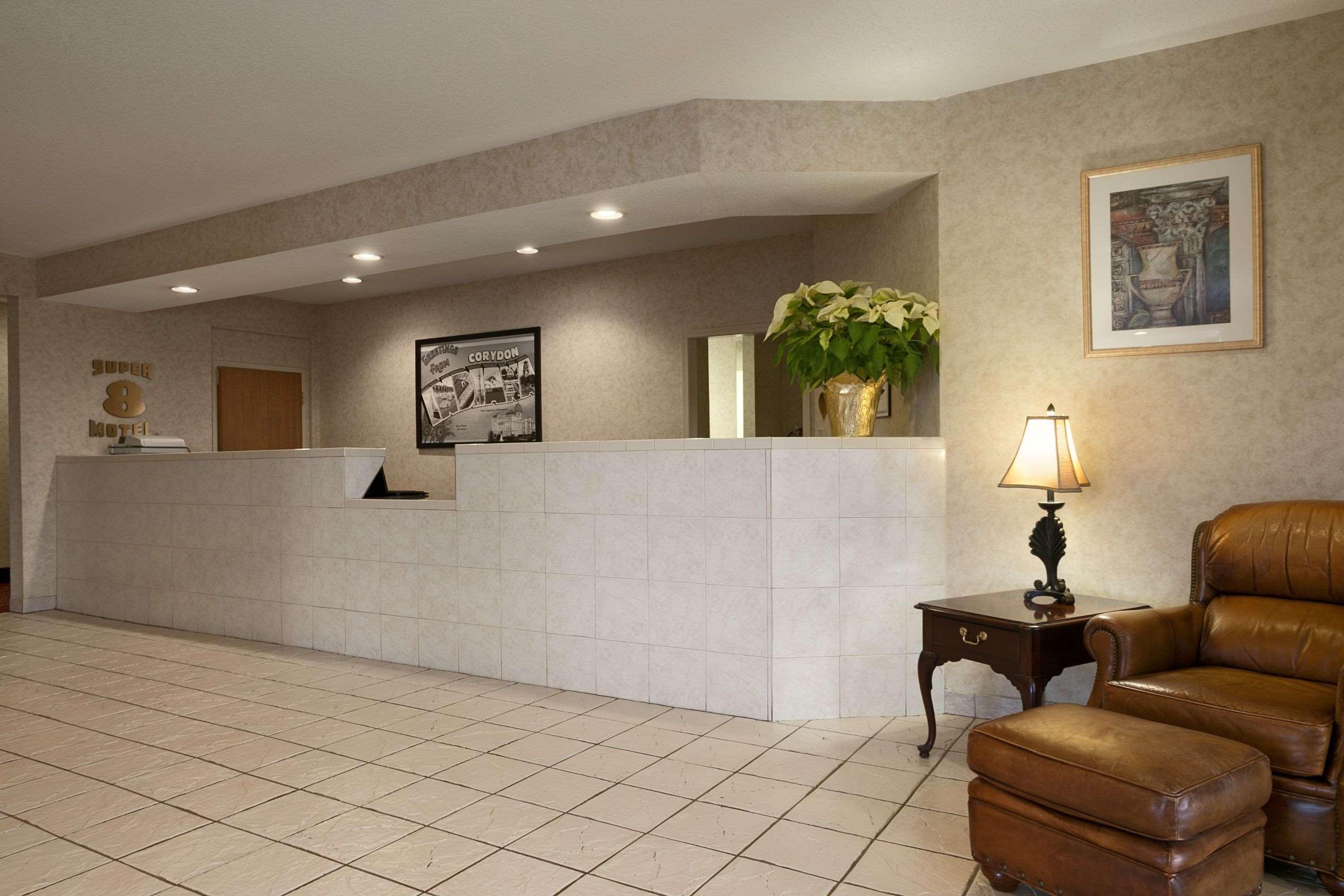 Hotel Super 8 By Wyndham Corydon Exterior foto